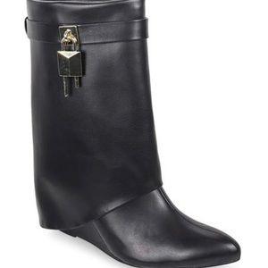 Woman’s Mid calf gold lock fold over wedge boot